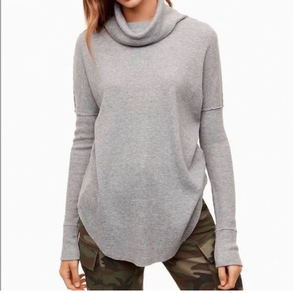 Aritzia TNA Thermal Waffle Cowl neck Oversized in Grey XS